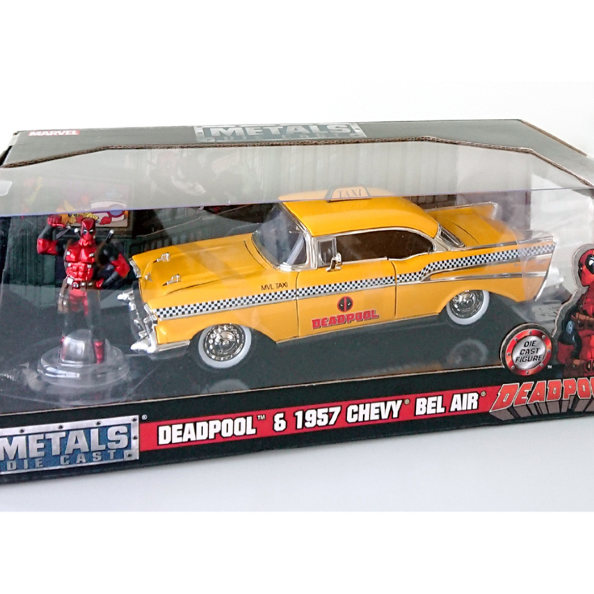 Deadpool Figur und Chevrolet Bel Air 1957 Auto, € 45,- (4623